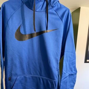 Therma fit- Nike hoodie